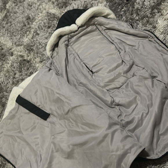 Skip * Hop - Picture 4 of 5